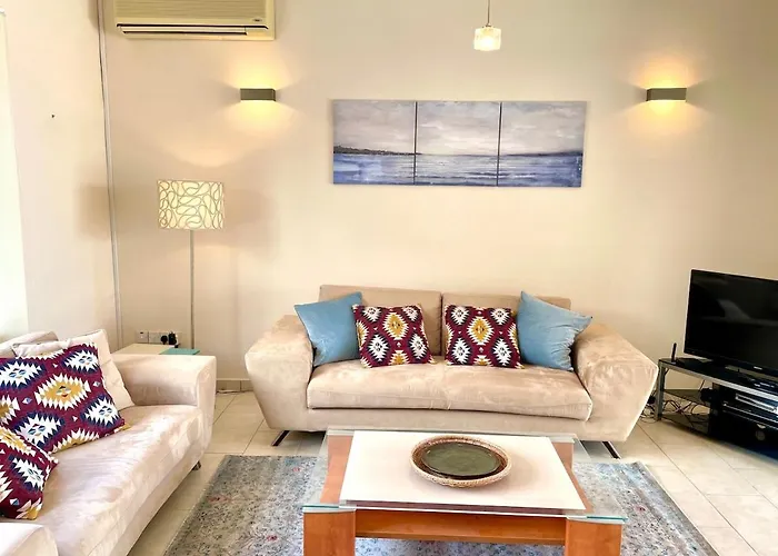 Stunning With Breathtaking Sea View *